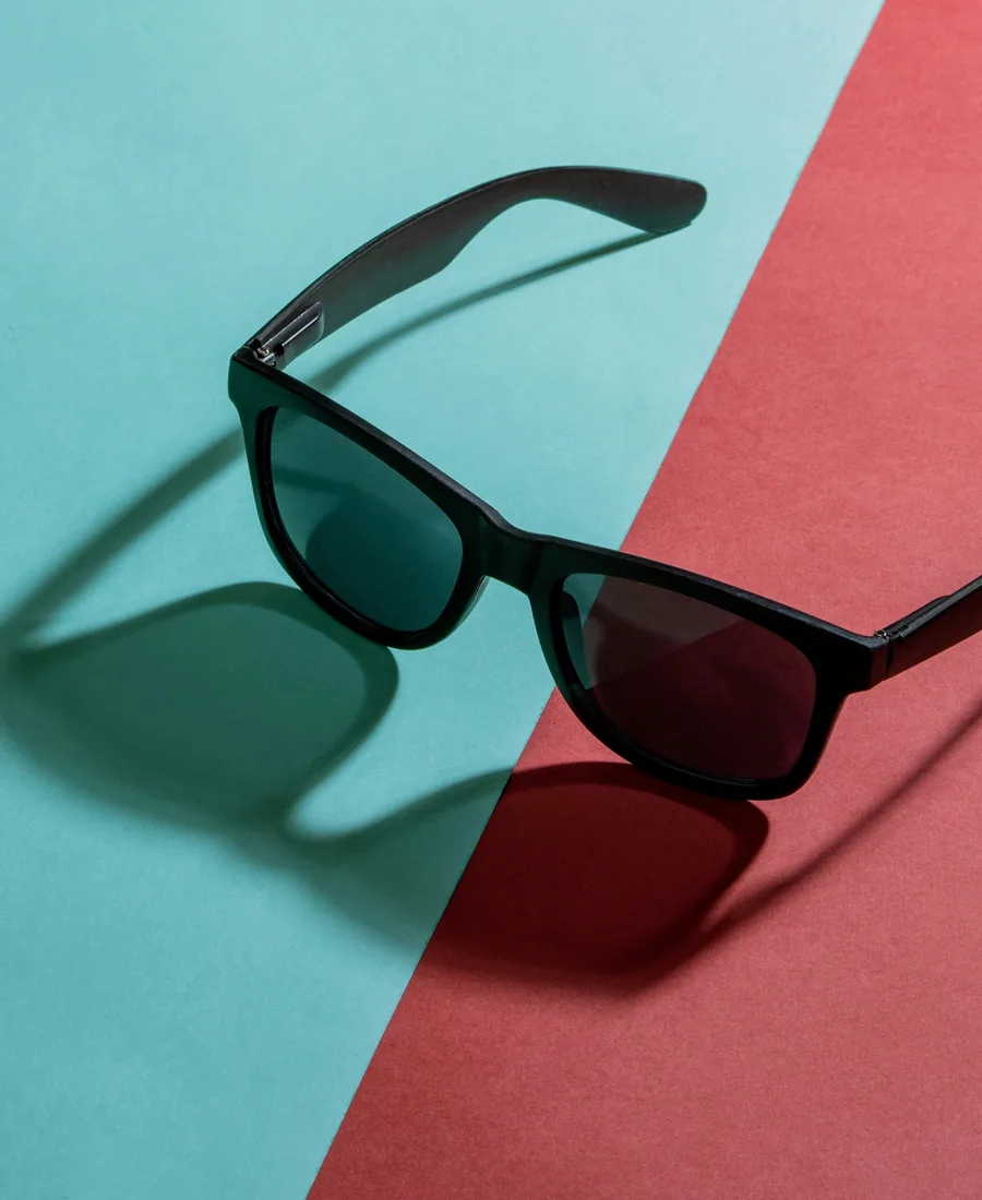 Lunettes de soleil noires